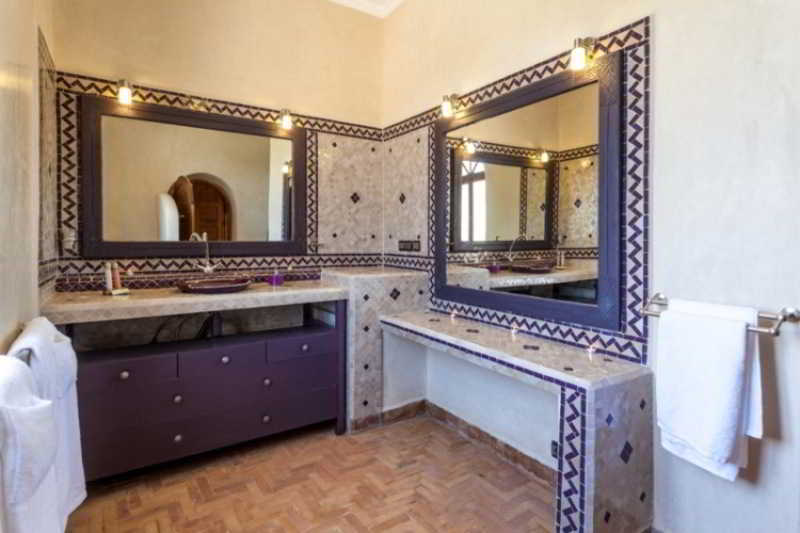 Riad Dharma Bou Mkila Extérieur photo