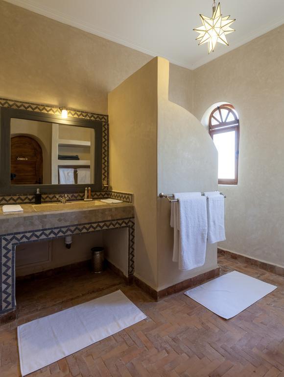 Riad Dharma Bou Mkila Extérieur photo