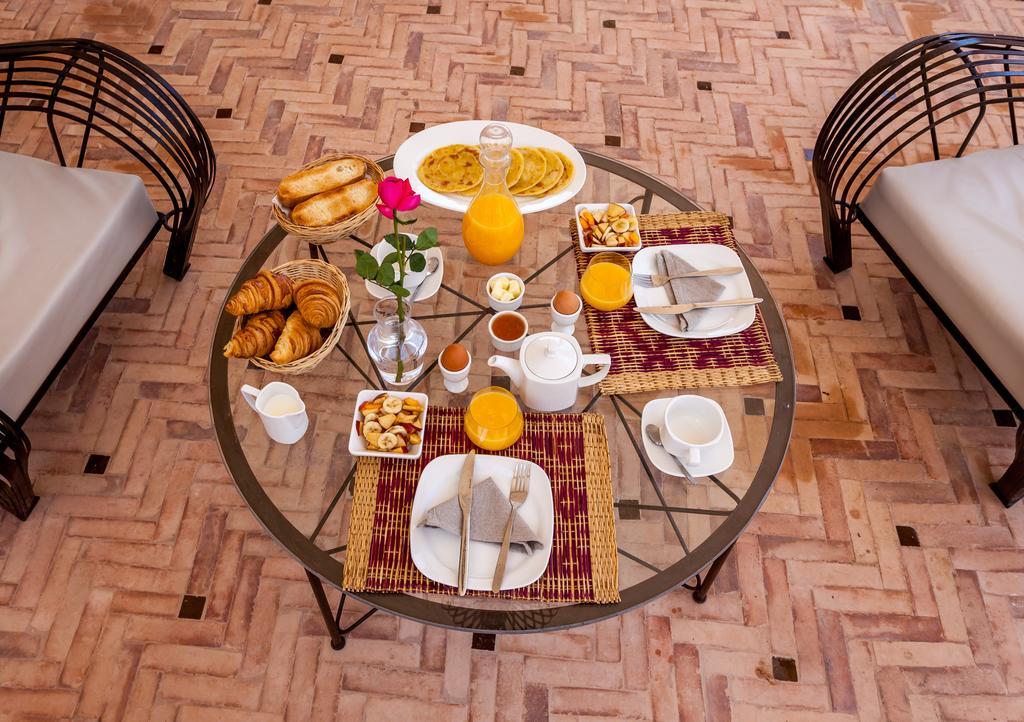 Riad Dharma Bou Mkila Extérieur photo
